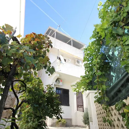 Apartments Bugi Baska  Exterior photo
