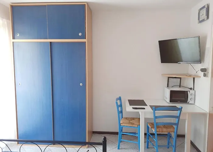 Apartments Bugi