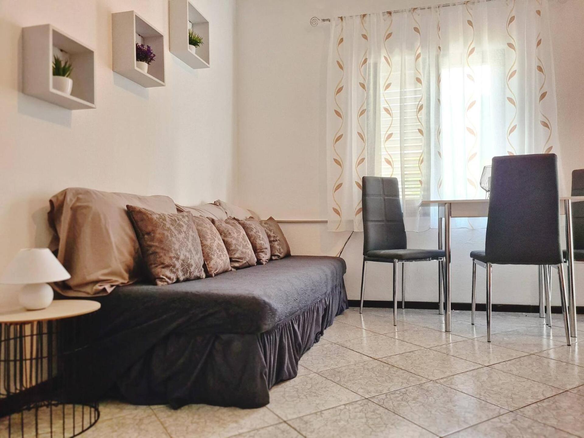 Bugi Guest house