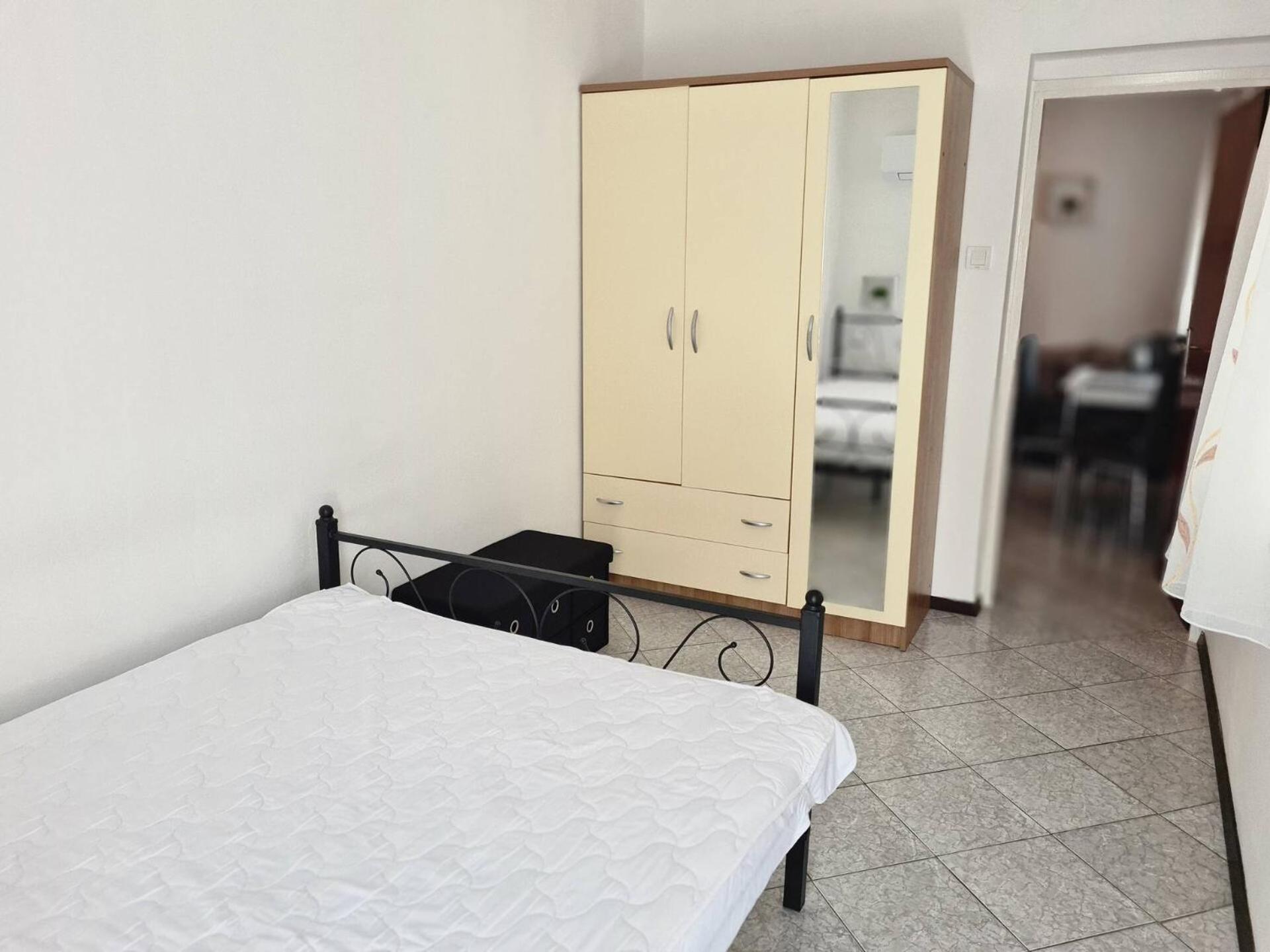 Guest house Bugi